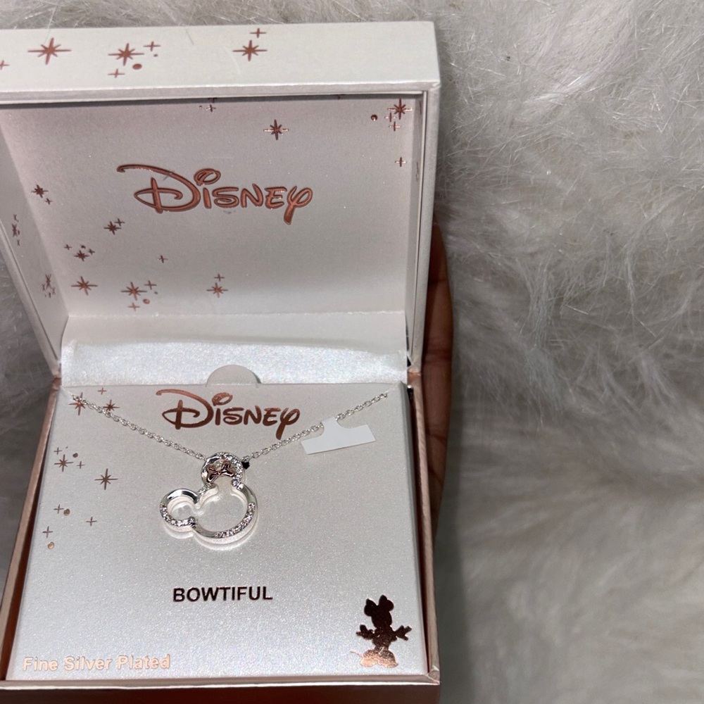 Disney Bowtiful Minnie Silver Plated Necklace